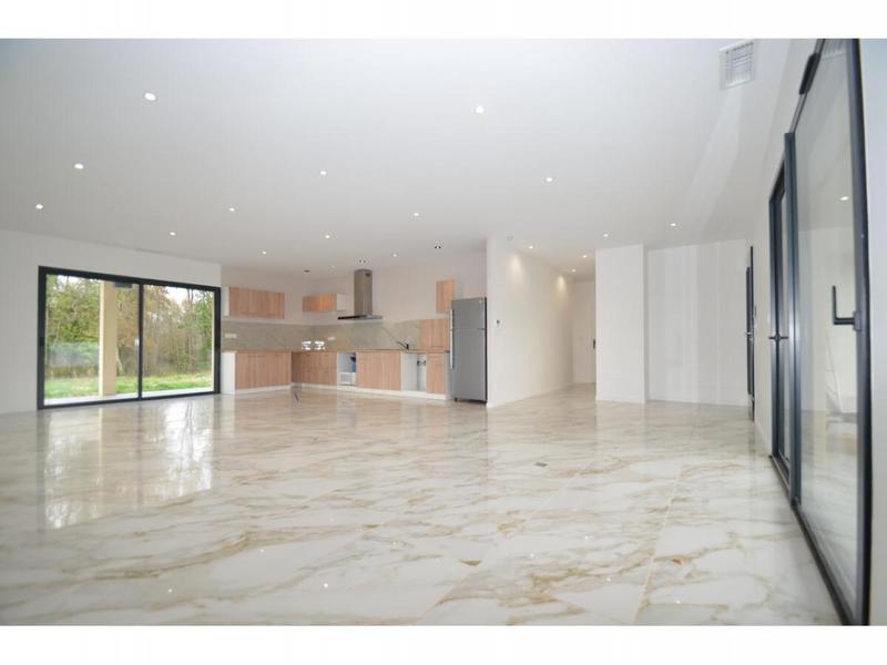 Maison - 120 m² - 4 pièces