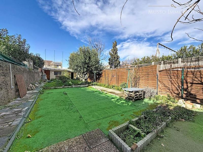 Maison traditionnelle - 110 m² - 5 pièces