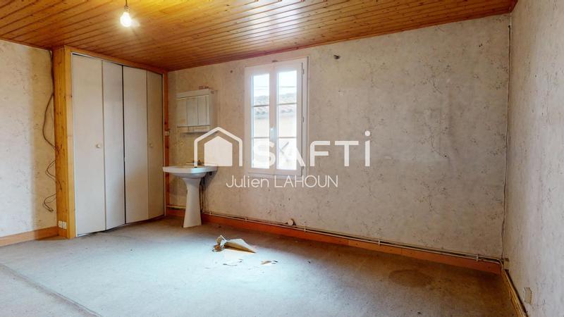 Maison - 90 m² - 5 pièces