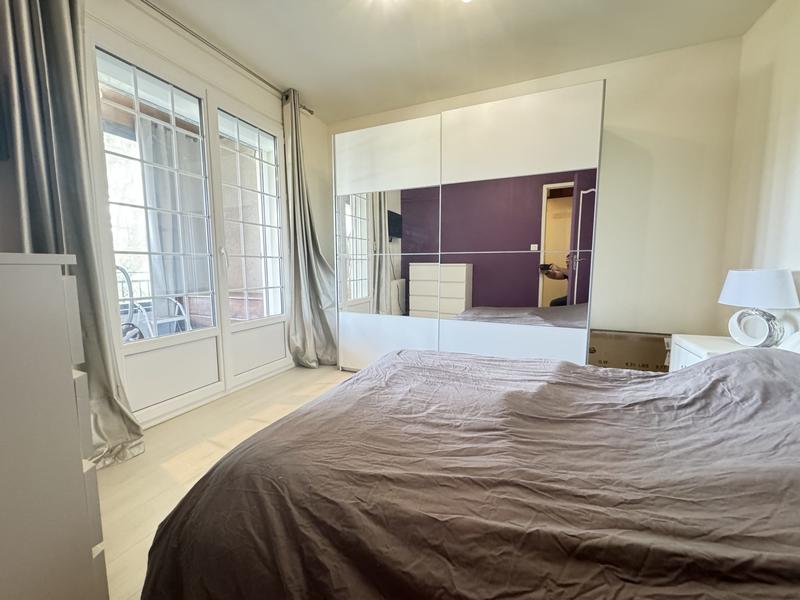 Villa - 217 m² - 8 pièces