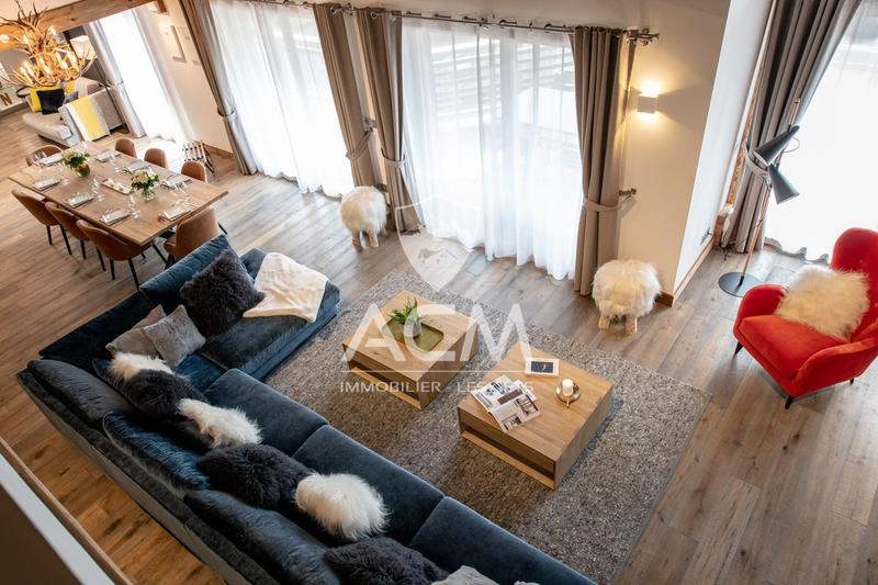 Duplex - 176 m² - 5 pièces