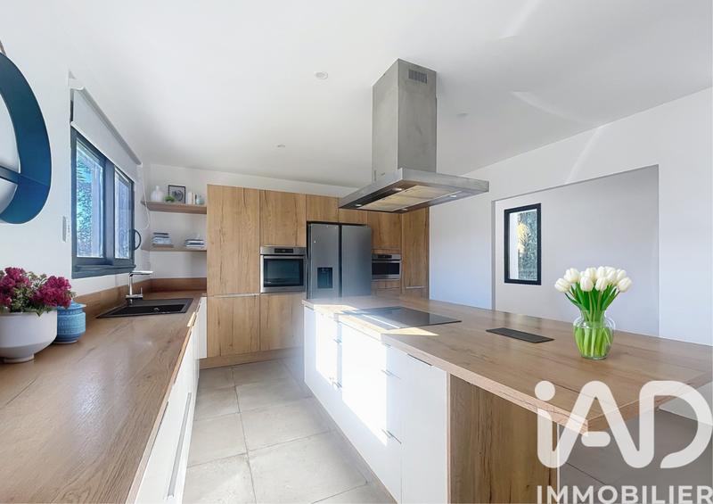 Maison - 140 m² - 4 pièces