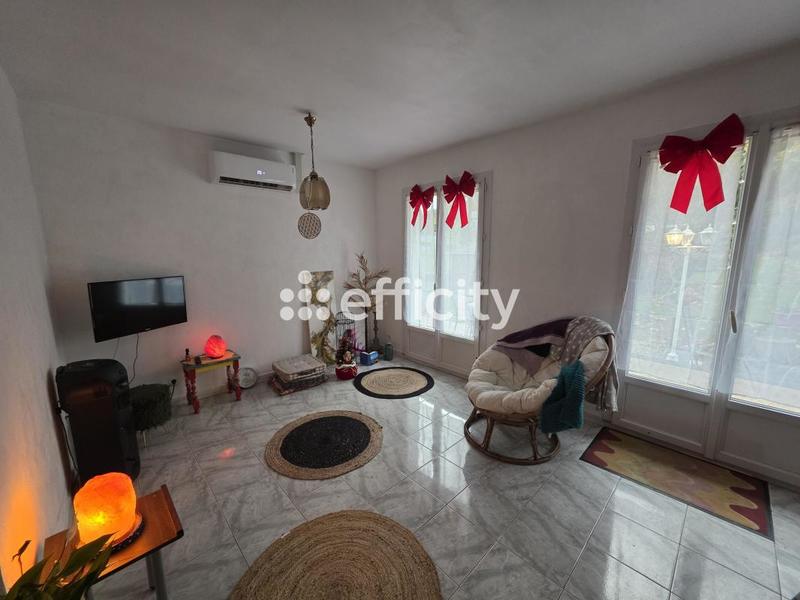 Maison - 163 m² - 6 pièces