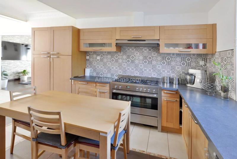 Maison - 150 m² - 7 pièces