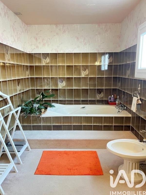 Maison - 170 m² - 5 pièces