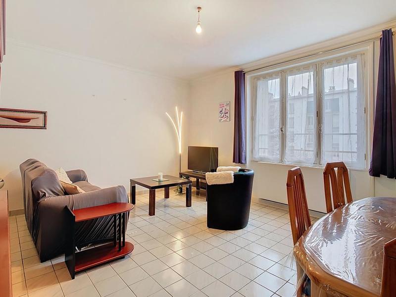 Appartement - 82 m² - 4 pièces