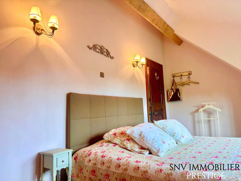 Propriété - 172 m² - 7 pièces