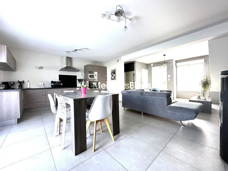 Propriété - 115 m² - 5 pièces