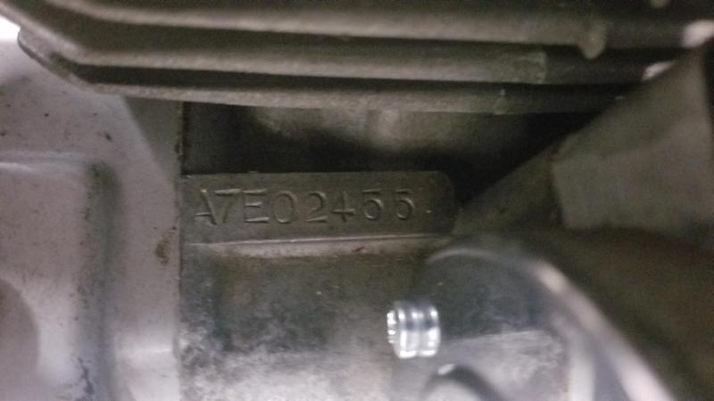 Kawasaki Avenger 350 kawasaki rouge 0350