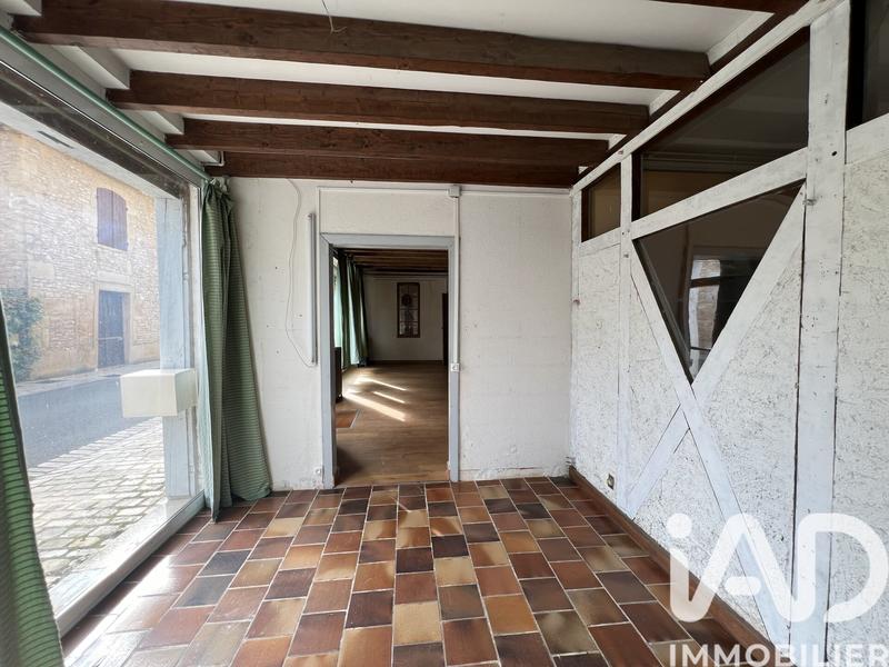 Maison - 288 m² - 8 pièces
