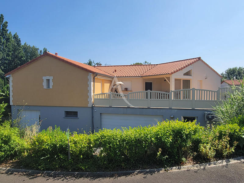 Maison - 155 m² - 7 pièces
