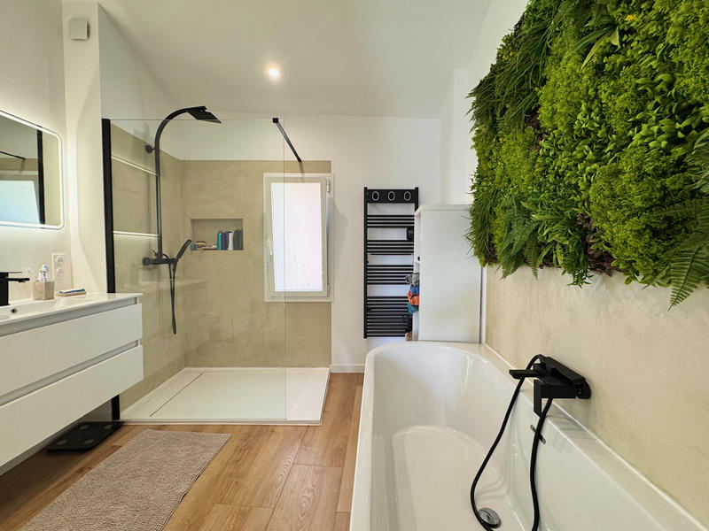 Maison - 96 m² - 4 pièces