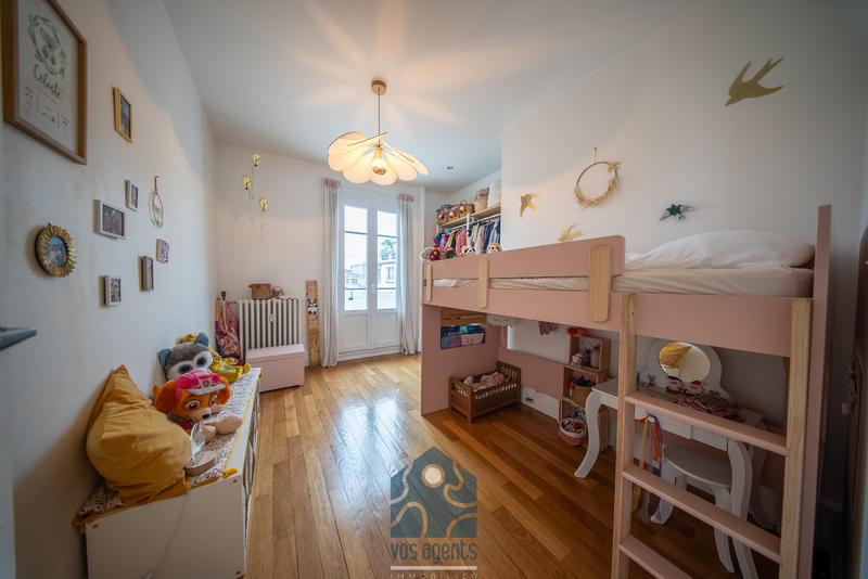 Appartement - 107 m² - 5 pièces