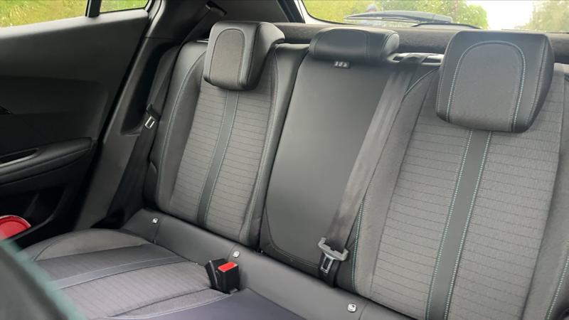 Peugeot 2008 II 1.2 PureTech 100 Allure