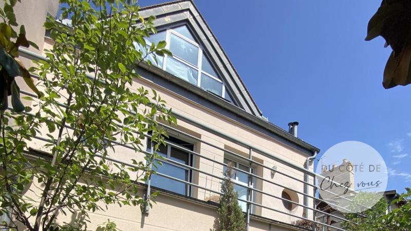 Demeure - 292 m² - 8 pièces