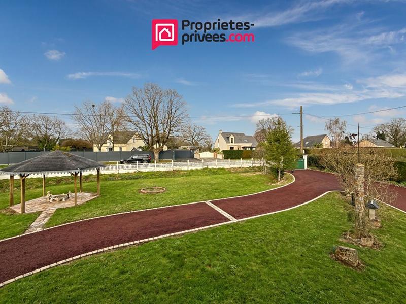 Maison - 139 m² - 7 pièces