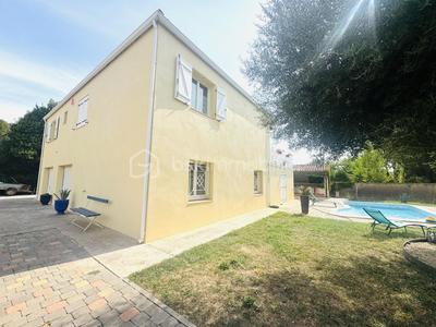 Villa - 130 m² - 6 pièces