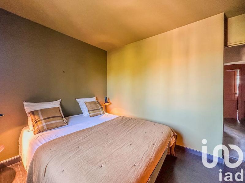 Maison - 182 m² - 7 pièces