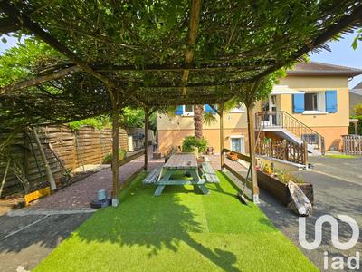 Maison - 82 m² - 5 pièces