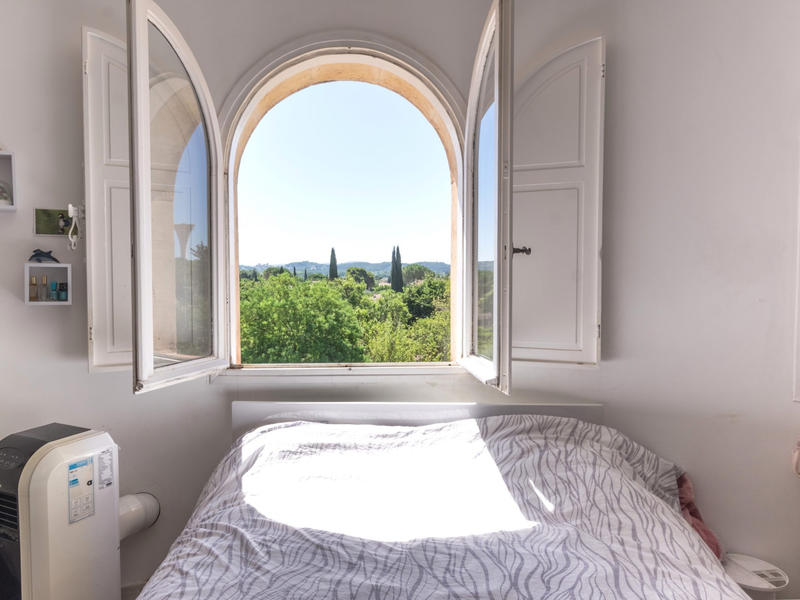 Villa - 220 m² - 6 pièces