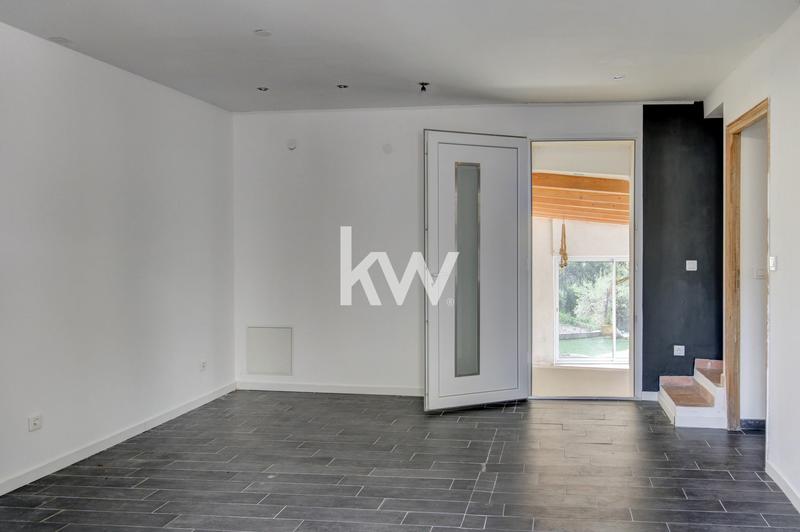 Maison - 167 m² - 5 pièces