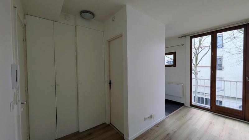Studio - 24 m²