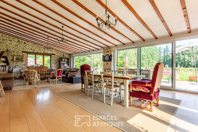 Maison - 318 m² - 9 pièces