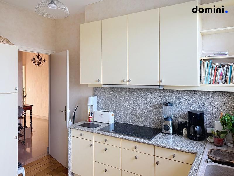 Maison ancienne - 264 m² - 11 pièces