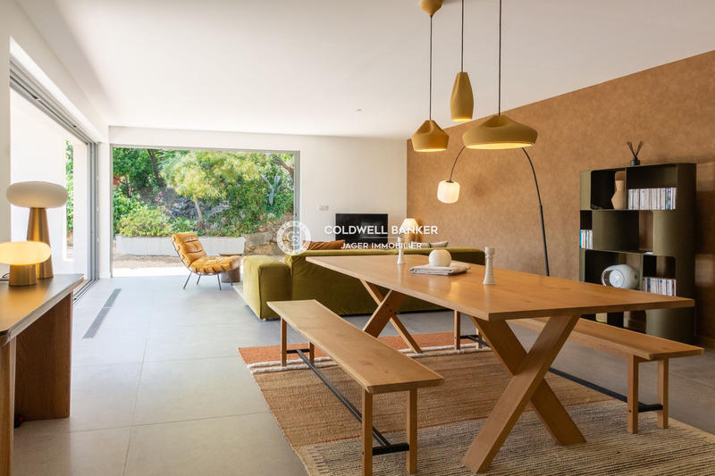 Villa - 171 m² - 5 pièces