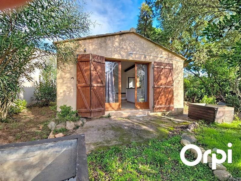 Maison - 208 m² - 6 pièces