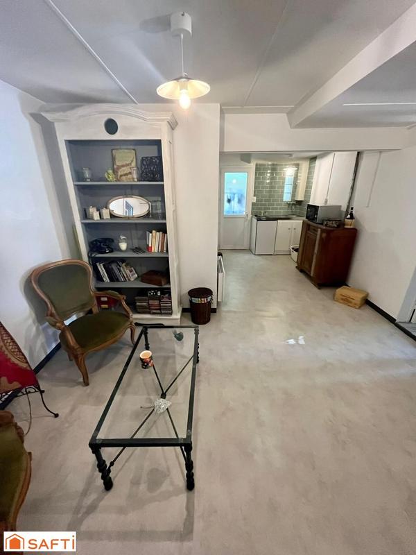 Maison - 200 m² - 8 pièces