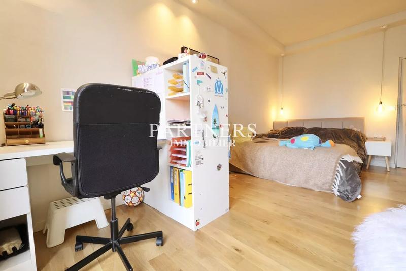 Appartement - 117 m² - 3 pièces