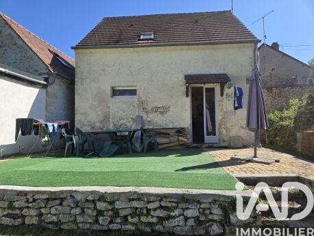 Maison - 60 m² - 4 pièces