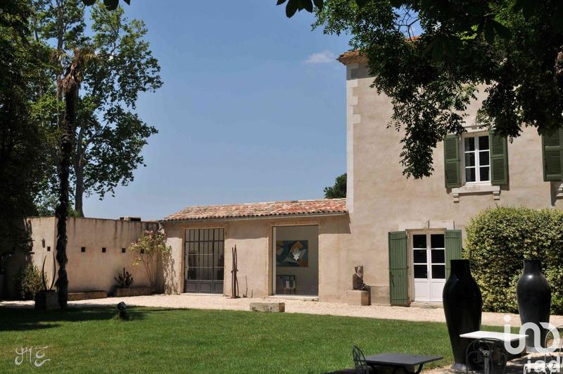 Local commercial - 3 000 m²