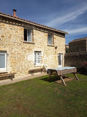 Maison - 100 m² - 3 pièces