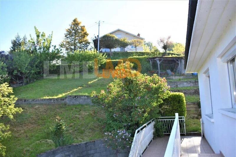 Maison - 139 m² - 9 pièces