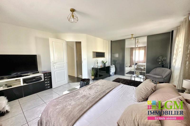 Maison - 130 m² - 4 pièces