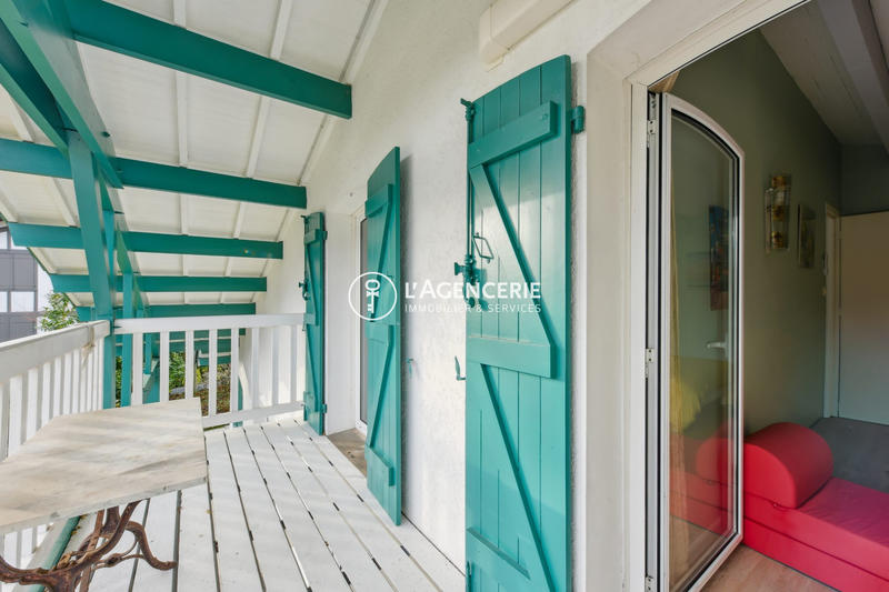 Maison traditionnelle - 139 m² - 7 pièces