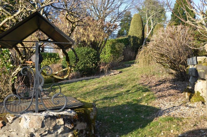 Propriété - 400 m² - 17 pièces