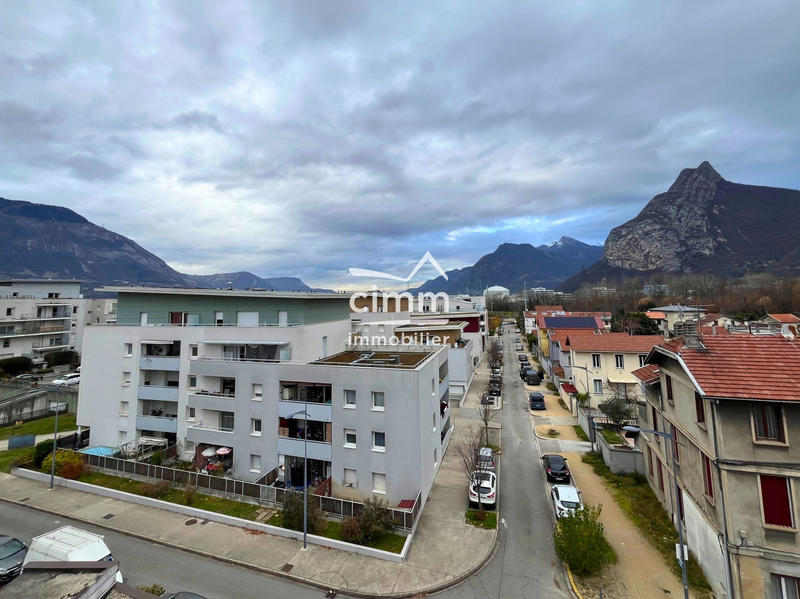 Appartement - 48 m² - 3 pièces