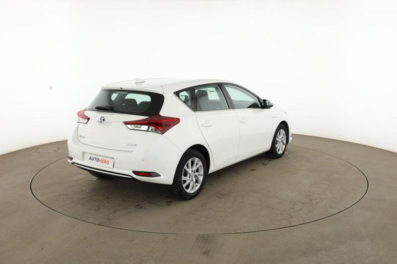 Toyota Auris 1.8 Hybride Dynamic 136h