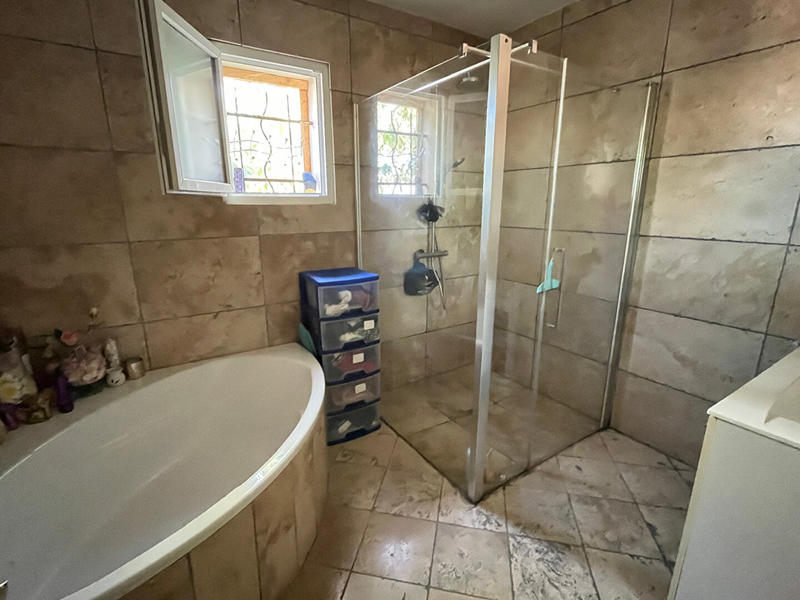 Maison - 192 m² - 6 pièces