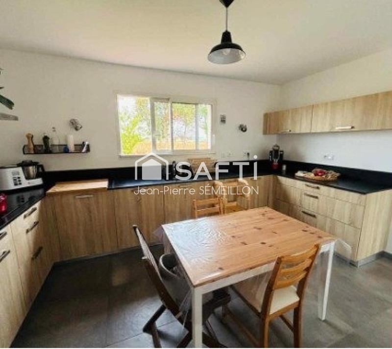 Maison - 107 m² - 5 pièces