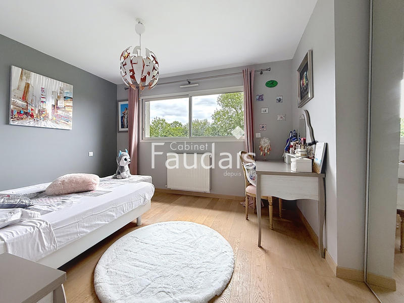 Maison - 173 m² - 7 pièces