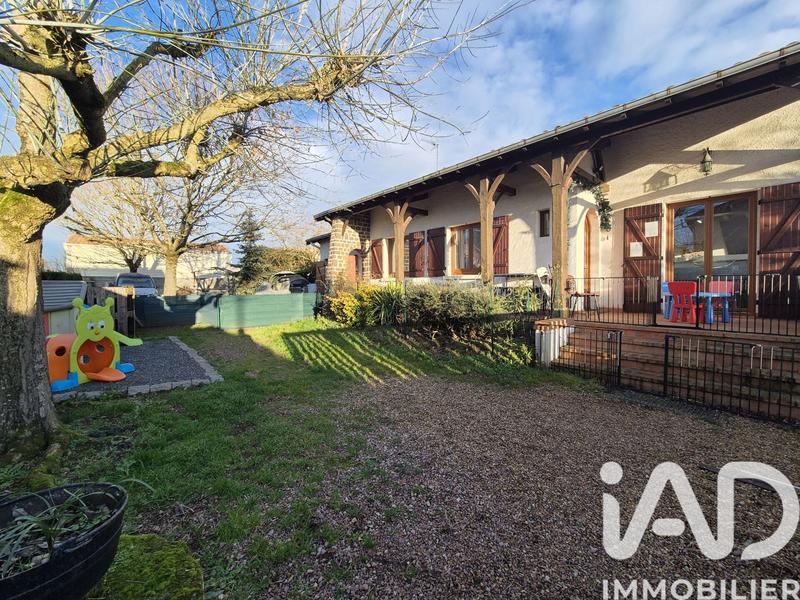 Maison - 100 m² - 4 pièces