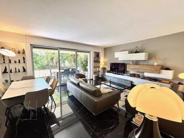 Appartement - 86 m² - 3 pièces