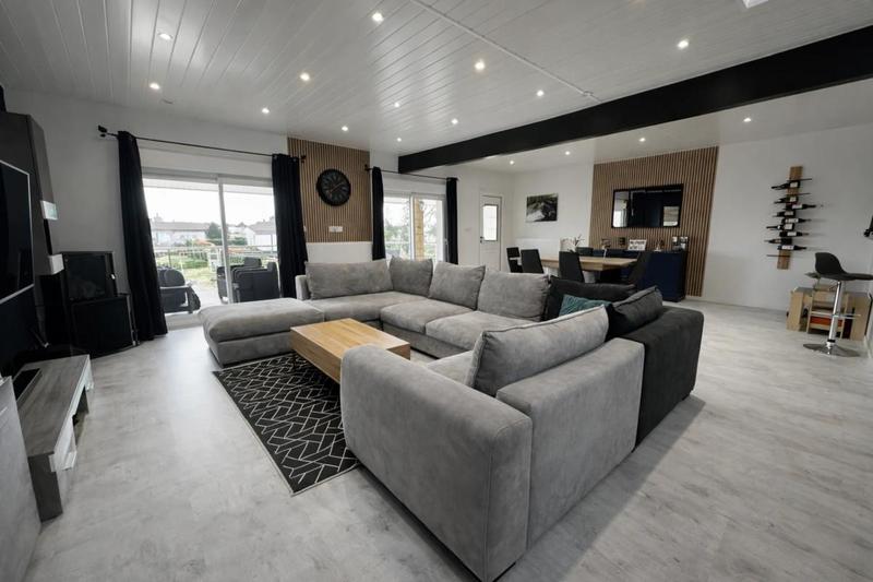 Maison - 150 m² - 5 pièces