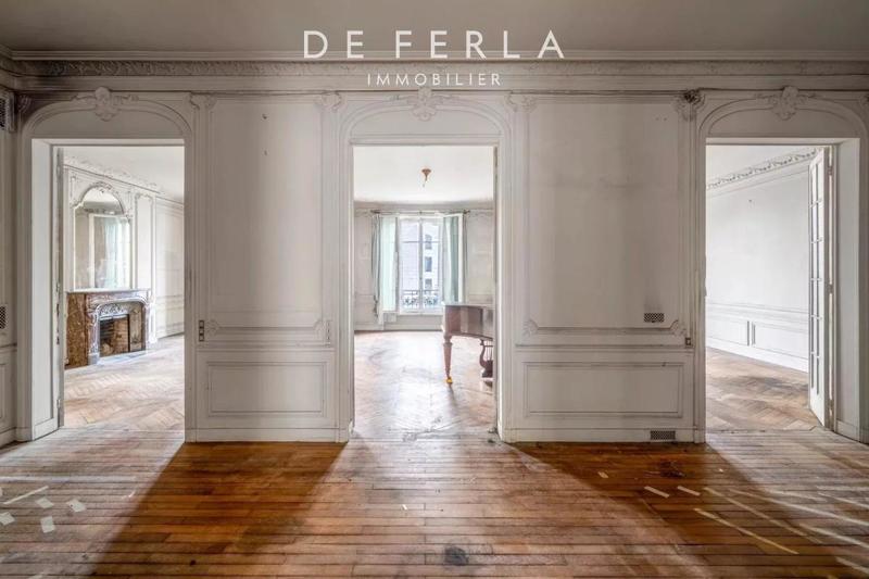 Appartement - 222 m² - 7 pièces