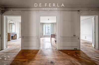 Appartement - 222 m² - 7 pièces