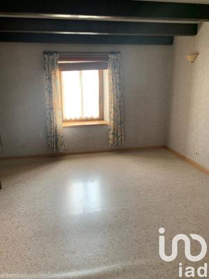 Maison - 211 m² - 9 pièces